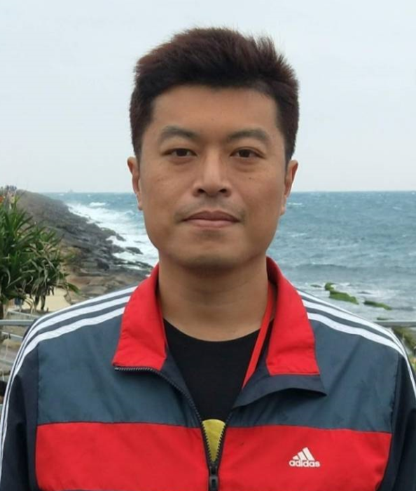 教師兼社教：鄭○明